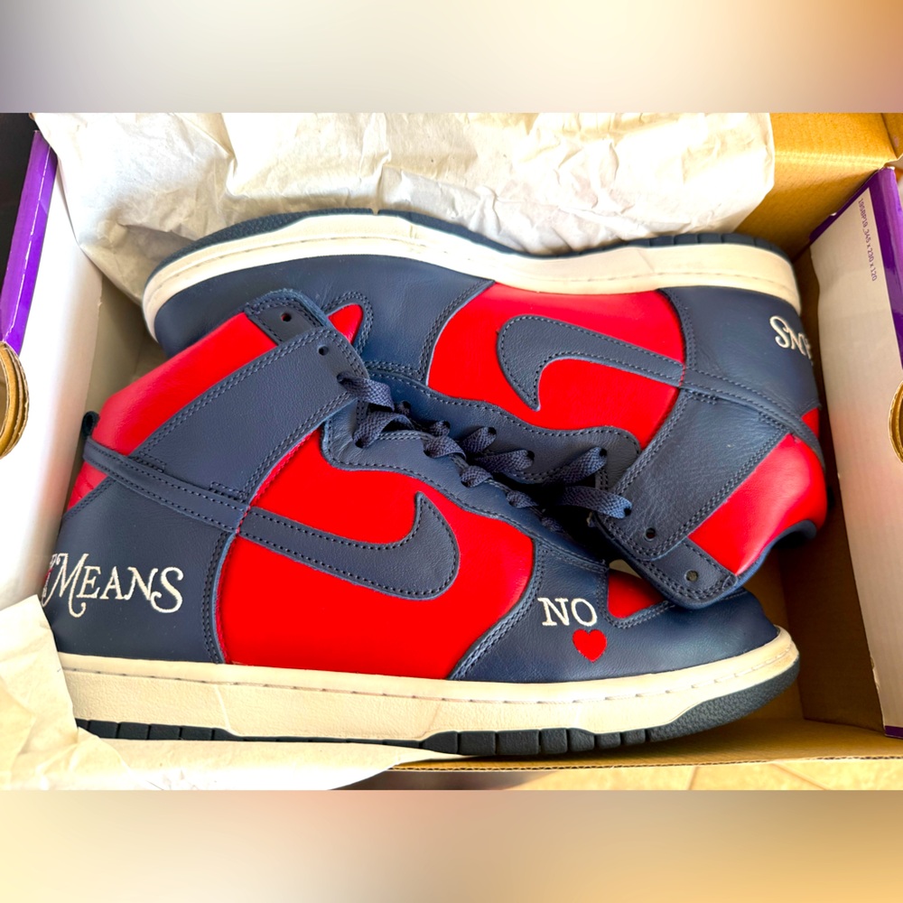 Nike SB DUNK HIGH OG SUPREME by Any Means Navy/ red men’s size 11 new w og box